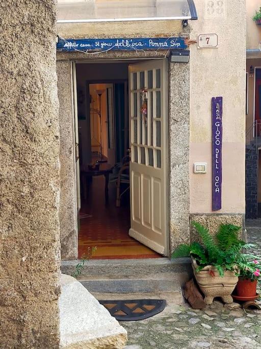 Villa Gioco Dell'Oca Ponna Superiore Exterior foto